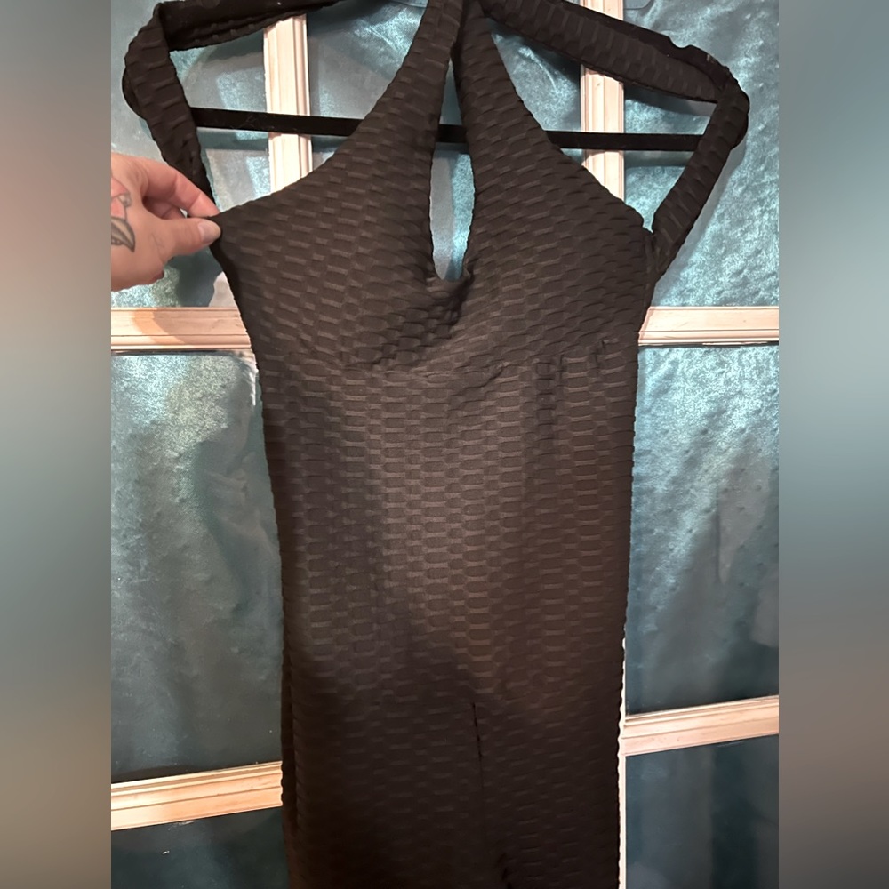 Black full body workout romper.Athletic wear!
